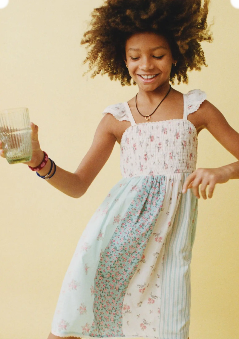 Zara catalogue du 01/03 – page 2