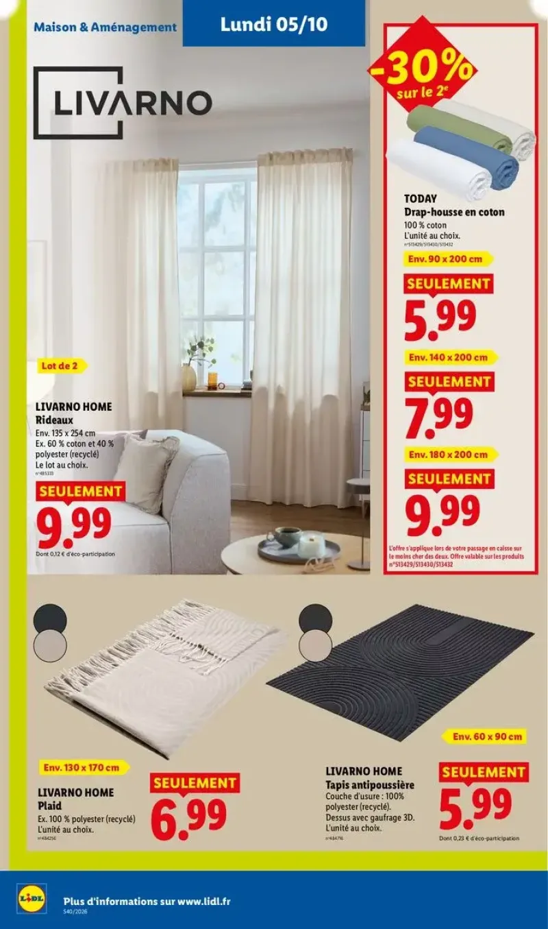 Articles de linge de maison Livarno, comprenant des rideaux en coton, des draps-housses et des tapis antipoussière.
