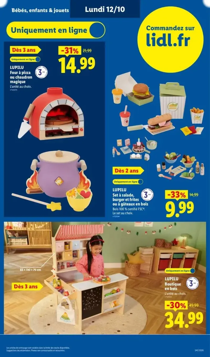 Jouets en bois Lupilu disponibles en ligne, incluant un four à pizza, un set de salade ou burger et une marchande.